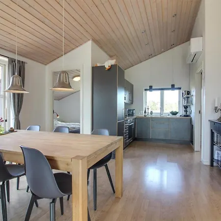 Mayke - 900m From The Sea By Interhome