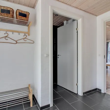 Mayke - 900m From The Sea By Interhome